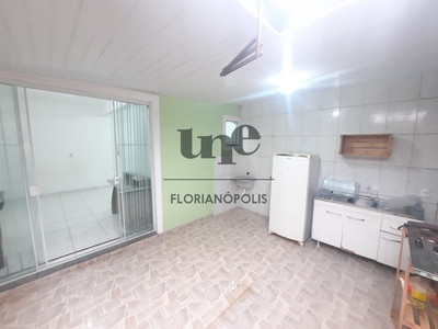 Apartamento em Saco dos Limões, Florianópolis/SC de 39m² 1 quartos à venda por R$ 238.500,00
