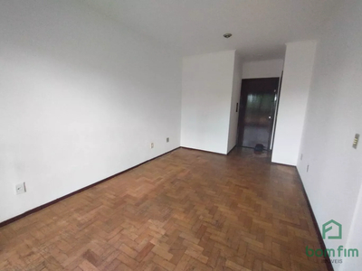 Apartamento em São João, Porto Alegre/RS de 45m² 1 quartos para locação R$ 1.200,00/mes