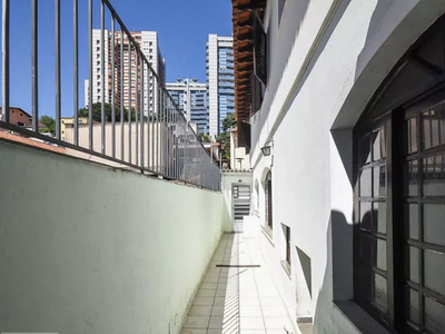 Casa à venda com 144m², 3 quartos e 2 vagas