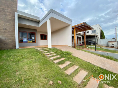 Casa em Bom Pastor, Lajeado/RS de 180m² 3 quartos à venda por R$ 379.000,00