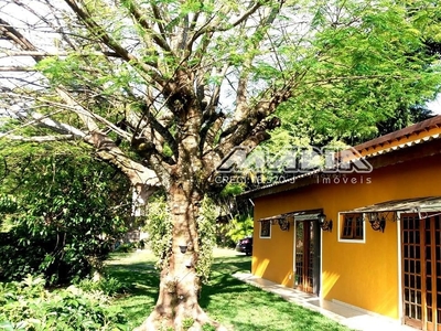 Casa em Centro, Valinhos/SP de 270m² 4 quartos à venda por R$ 979.000,00