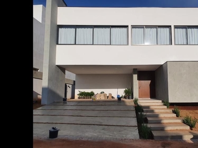 Casa em Centro, Votorantim/SP de 320m² 4 quartos à venda por R$ 2.499.000,00 ou para locação R$ 15.000,00/mes