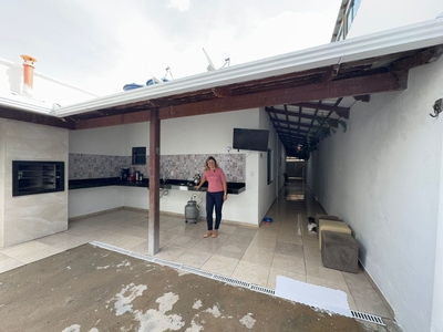 Casa em Floresta Encantada, Esmeraldas/MG de 80m² 3 quartos à venda por R$ 329.000,00