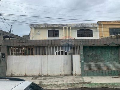 Casa em Ipsep, Recife/PE de 249m² 4 quartos à venda por R$ 274.000,00