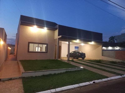 Casa em Jardim Flamboyan, Bragança Paulista/SP de 300m² 3 quartos para locação R$ 6.770,00/mes