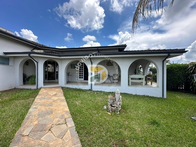 Casa em Jardim Scomparim, Mogi Mirim/SP de 361m² 4 quartos à venda por R$ 949.000,00