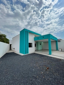 Casa em Parque Universitário, Cuiabá/MT de 122m² 3 quartos à venda por R$ 599.000,00