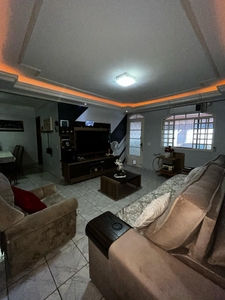 Casa em Setor Oeste (Gama), Brasília/DF de 138m² 3 quartos à venda por R$ 478.000,00