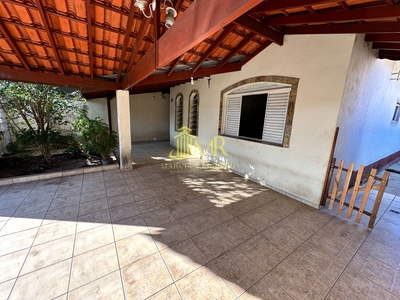 Casa em Vila Nunes, Lorena/SP de 183m² 3 quartos à venda por R$ 429.000,00