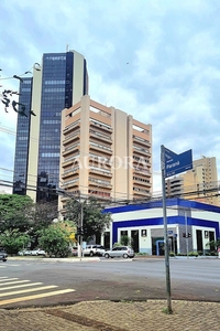 Sala em Centro, Londrina/PR de 121m² à venda por R$ 429.000,00