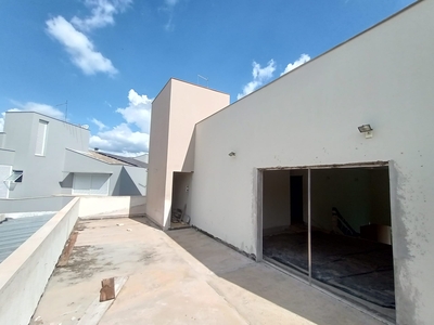 Sobrado em Esperança, Londrina/PR de 300m² 5 quartos à venda por R$ 2.299.000,00