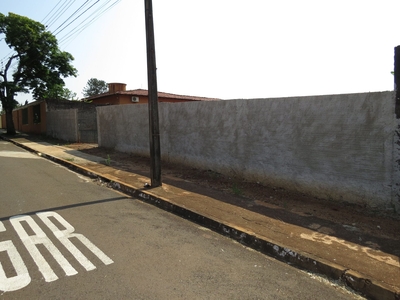 Terreno em Colina Verde, Londrina/PR de 10m² à venda por R$ 898.000,00