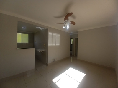 Apartamento em Parque São Geraldo, Uberaba/MG de 57m² 3 quartos à venda por R$ 219.000,00