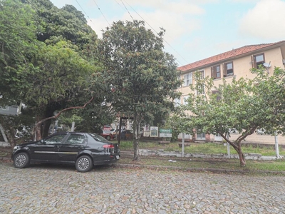 Apartamento em Passo da Areia, Porto Alegre/RS de 42m² 1 quartos à venda por R$ 185.000,00 ou para locação R$ 1.100,00/mes