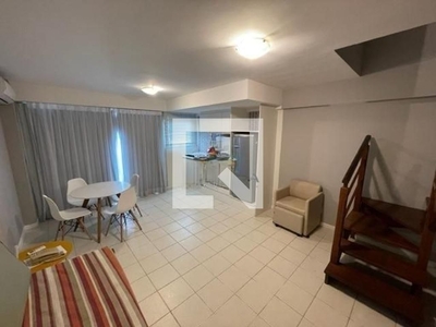 APARTAMENTO no 1º andar com 1 dormitório e 1 garagem