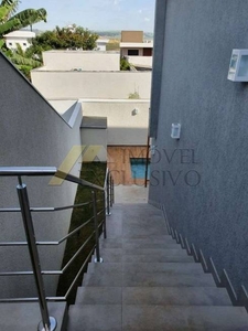 Casa de Condomínio com 3 Quartos e 4 banheiros à Venda, 402 m² por R$ 1.485.000