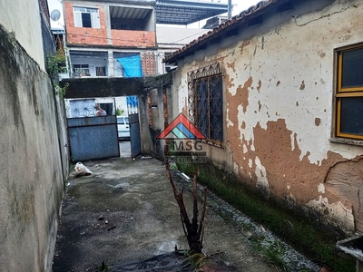 Casa em Bangu, Rio de Janeiro/RJ de 31m² 11 quartos à venda por R$ 80.000,00