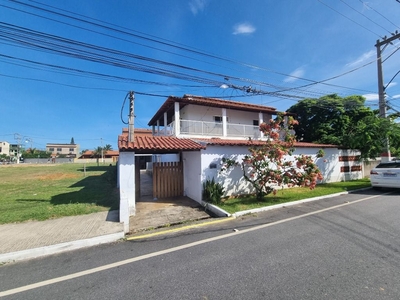 Casa em Barra de Maricá, Maricá/RJ de 300m² 5 quartos à venda por R$ 849.000,00