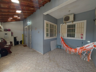 Casa em Boqueirão, Praia Grande/SP de 50m² 2 quartos à venda por R$ 209.000,00