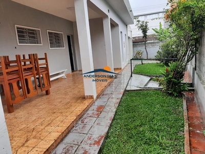 Casa em Centro, Caraguatatuba/SP de 260m² 3 quartos para locação R$ 4.500,00/mes