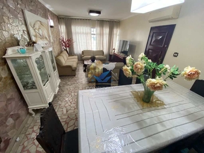 Casa em Gonzaga, Santos/SP de 280m² 3 quartos à venda por R$ 2.049.000,00