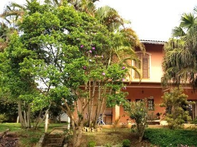 Casa em Jardim San Ressore (Caucaia do Alto), Cotia/SP de 320m² 3 quartos à venda por R$ 859.000,00