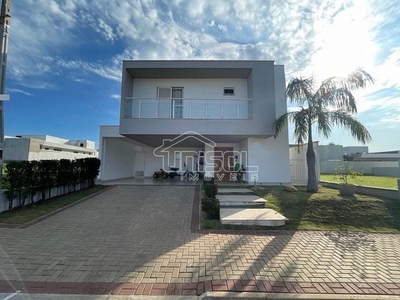 Casa em Jardim São Domingos, Marília/SP de 250m² 3 quartos à venda por R$ 1.499.000,00