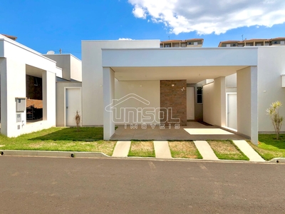 Casa em Jardim Tangará, Marília/SP de 195m² 3 quartos à venda por R$ 746.000,00 ou para locação R$ 3.500,00/mes
