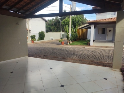 Casa em Loteamento São Francisco, Piracicaba/SP de 126m² 3 quartos para locação R$ 2.700,00/mes