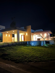 Casa em Ninho Verde I, Porangaba/SP de 432m² 3 quartos à venda por R$ 719.000,00