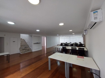 Casa em Pacaembu, São Paulo/SP de 614m² 17 quartos para locação R$ 25.000,00/mes