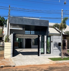 Casa em Parque das Grevíleas, Maringá/PR de 105m² 3 quartos à venda por R$ 484.000,00