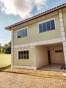 Casa em Piratininga, Niterói/RJ de 92m² 3 quartos para locação R$ 2.750,00/mes
