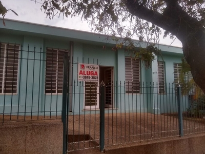 Casa em Vila Bissoto, Valinhos/SP de 260m² 3 quartos para locação R$ 3.500,00/mes