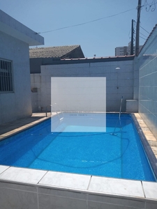 Casa em Vila Tupi, Praia Grande/SP de 132m² 4 quartos à venda por R$ 684.000,00