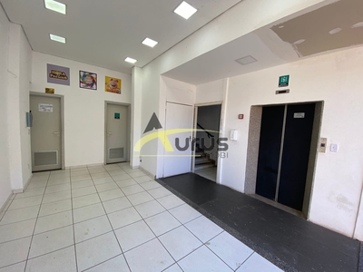 Sala em Centro, Londrina/PR de 560m² para locação R$ 10.000,00/mes