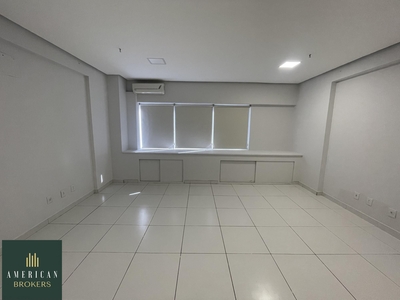 Sala em Setor Oeste, Goiânia/GO de 37m² 2 quartos para locação R$ 2.000,00/mes