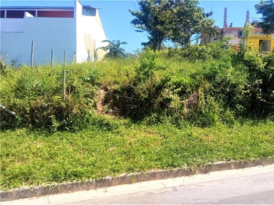 Terreno em Cruzeiro, Betim/MG de 464m² à venda por R$ 129.000,00