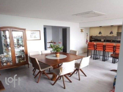 Apartamento à venda em Brooklin com 180 m², 3 quartos, 1 suíte, 3 vagas