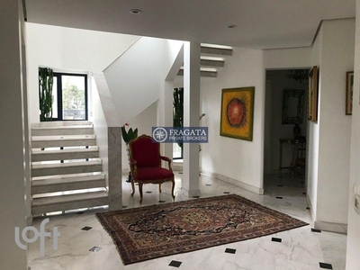 Apartamento à venda em Jardim América com 786 m², 4 quartos, 4 suítes, 5 vagas