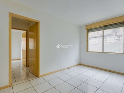 Apartamento com 2 quartos para alugar na rua augusto severo, 270, nossa senhora das graças, canoas, 54 m2 por r$ 700