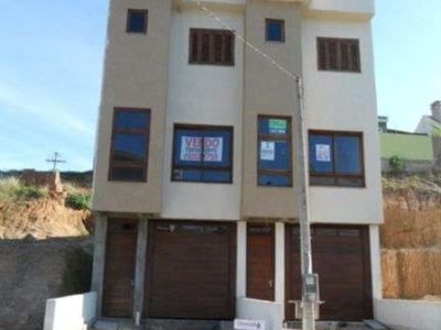 Casa com 3 quartos à venda na cicero viana, 66, hípica, porto alegre por r$ 490.000