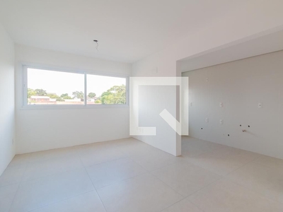 APARTAMENTO no 7º andar com 3 dormitórios e 1 garagem