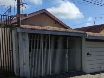 Casa com 2 dormitórios para alugar, 130 m² por r$ 1.460,00/mês - centro - taubaté/sp