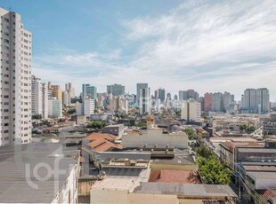 Apartamento 2 dorms à venda Rua dos Tapes, Cambuci - São Paulo