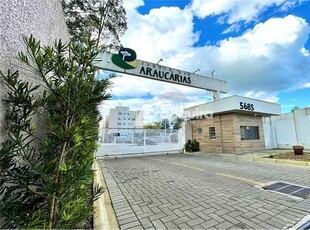 Apartamento em Uvaranas, Ponta Grossa/PR de 47m² 2 quartos para locação R$ 710,00/mes