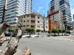 Apartamento em Vila Guilhermina, Praia Grande/SP de 48m² 1 quartos à venda por R$ 198.000,00