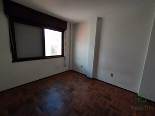 Apartamento em Vila Jardim, Porto Alegre/RS de 44m² 1 quartos para locação R$ 600,00/mes