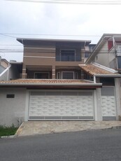 Casa em Jardim Rio das Pedras, Cotia/SP de 210m² 3 quartos à venda por R$ 849.000,00