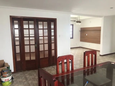 Casa em Stella Maris, Salvador/BA de 300m² 5 quartos à venda por R$ 669.000,00